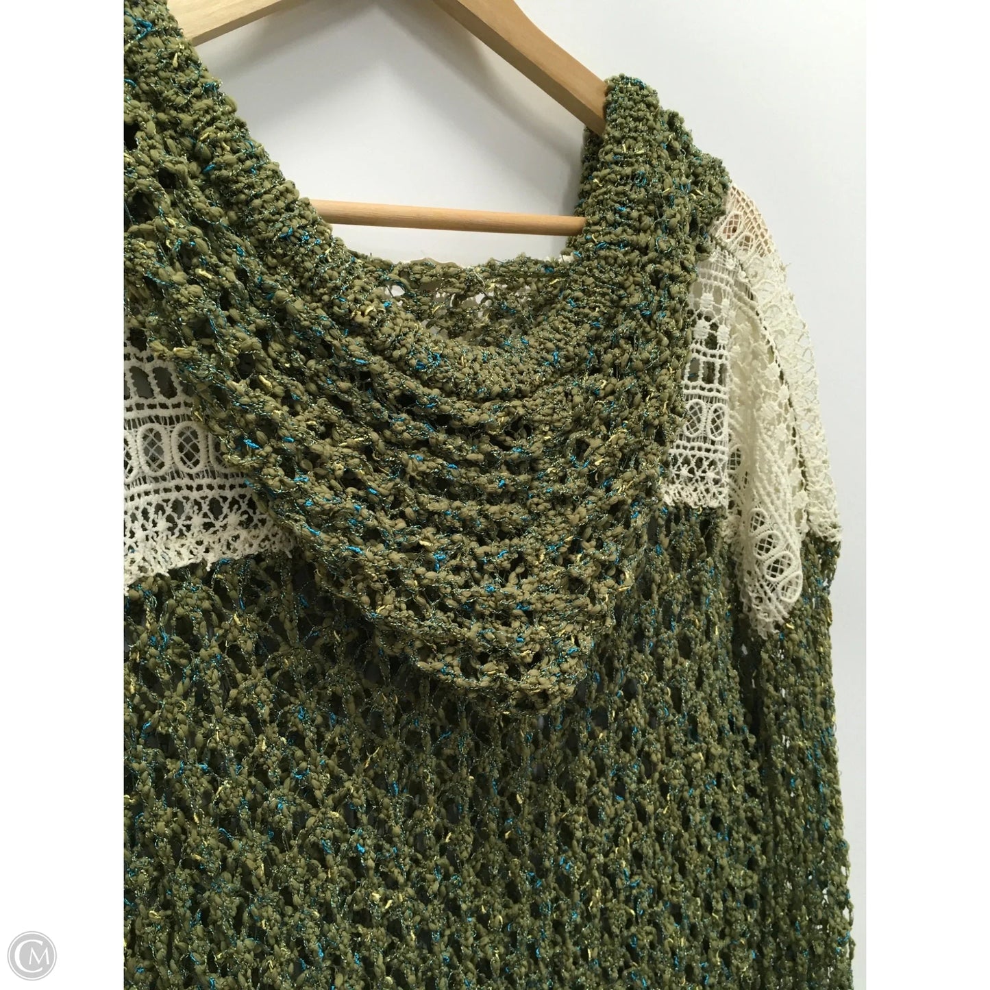 Sweater By Pol In Green, Size: M