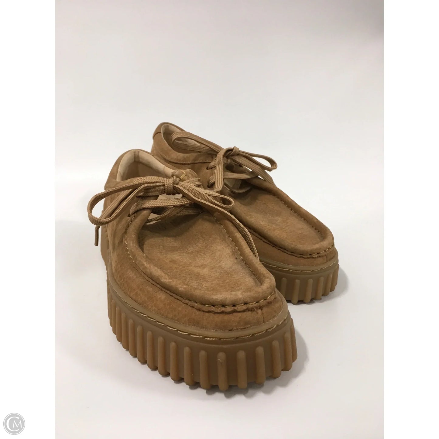 Shoes Flats By Clarks In Tan, Size: 9