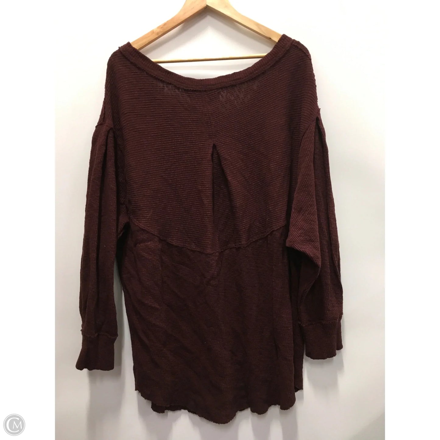 Top Long Sleeve By We The Free In Maroon, Size: Xl