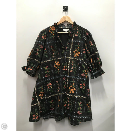 Dress Casual Short By Entro In Floral Print, Size: M