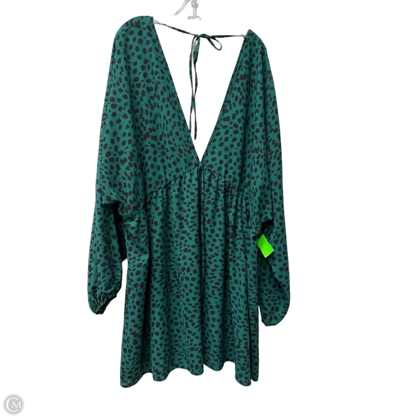 Dress Casual Short By Asos In Green, Size: 3x