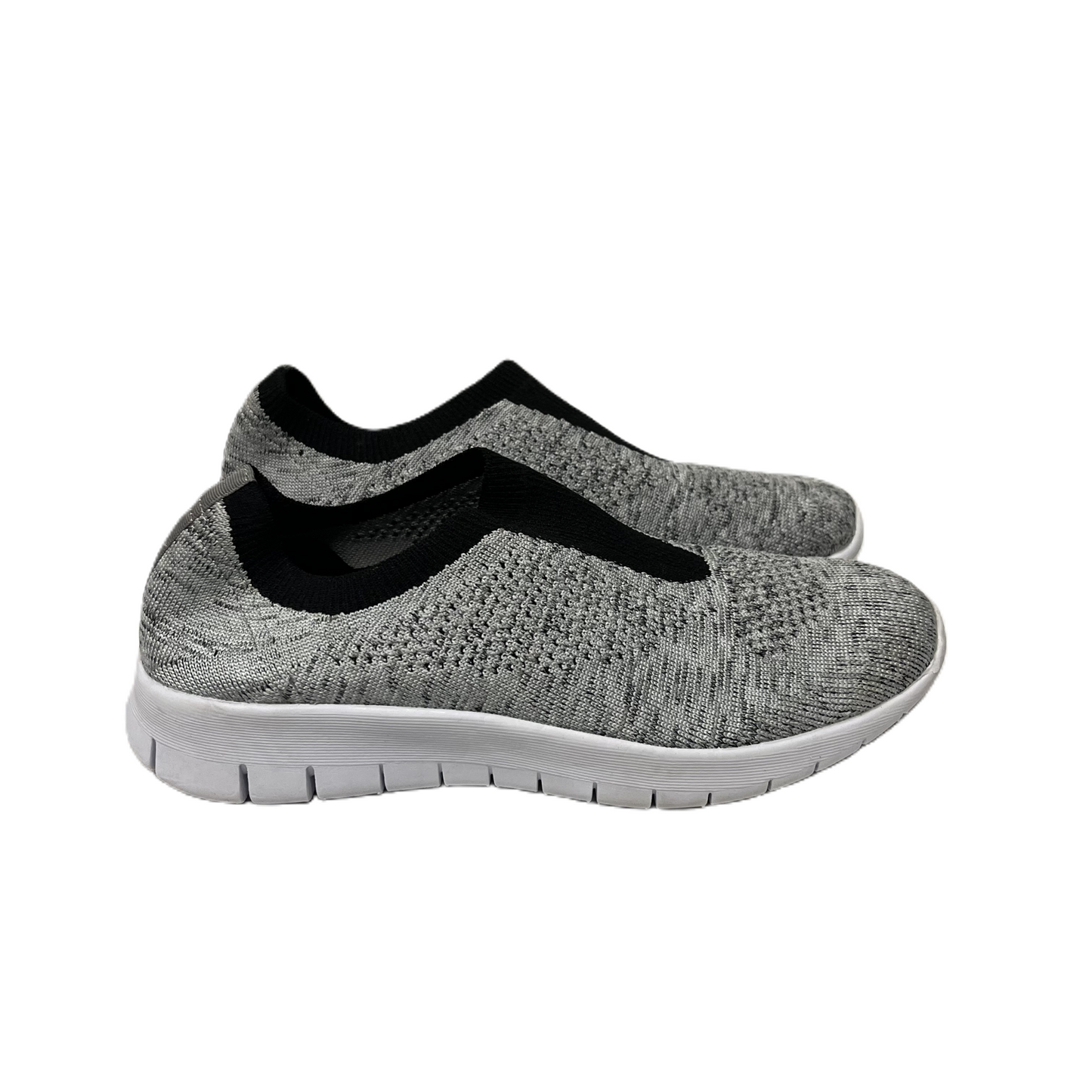 Shoes Sneakers By Skechers In Grey, Size: 8