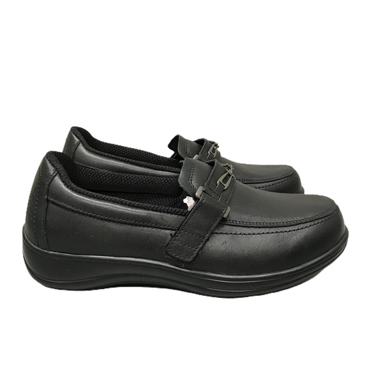 Black Shoes Flats By Ortho Feet, Size: 9