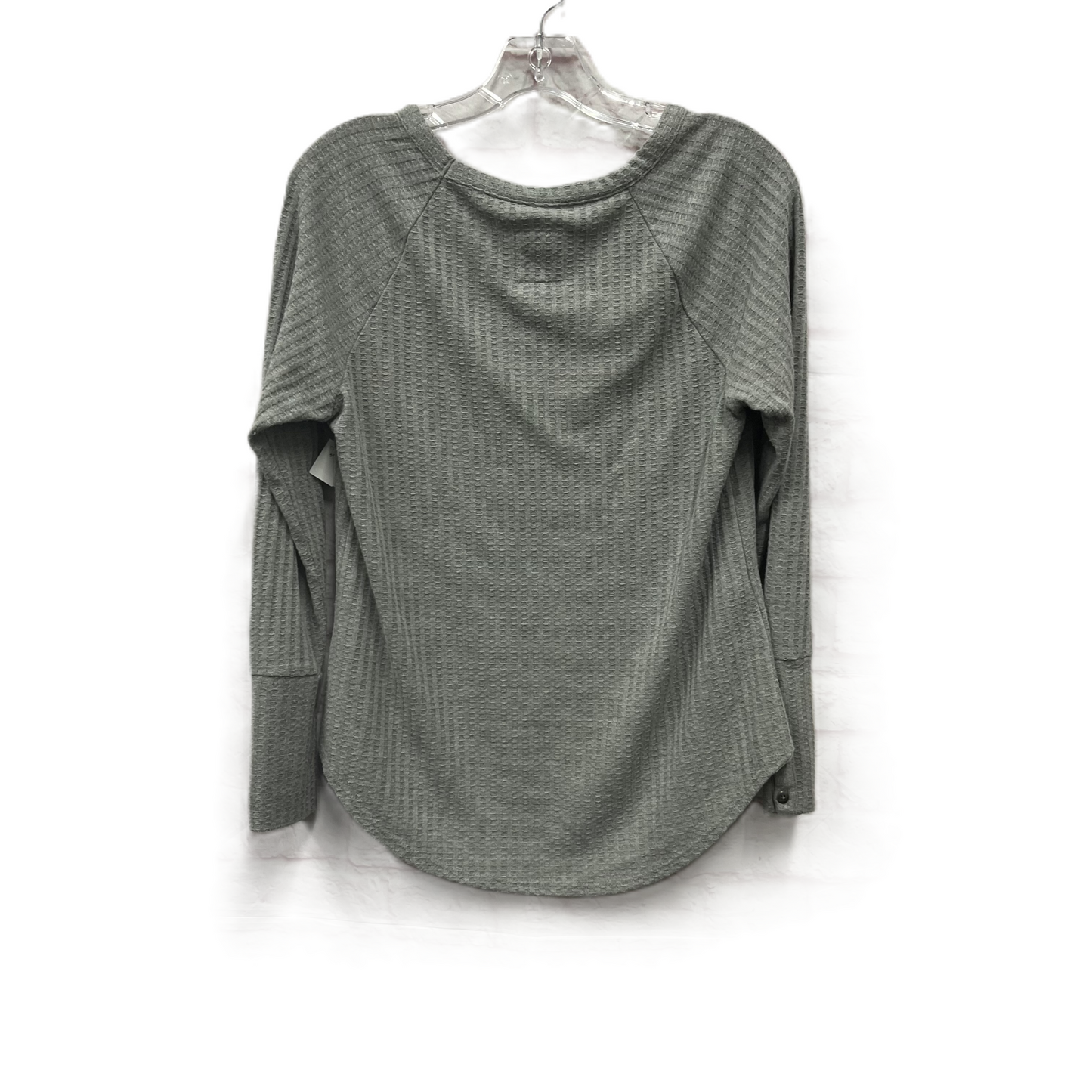 Top Long Sleeve By Chaser In Grey, Size: M