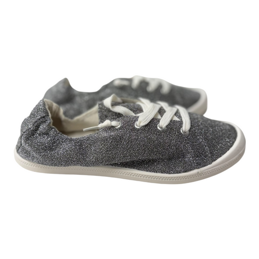 Shoes Sneakers By Torrid In Grey, Size: 8