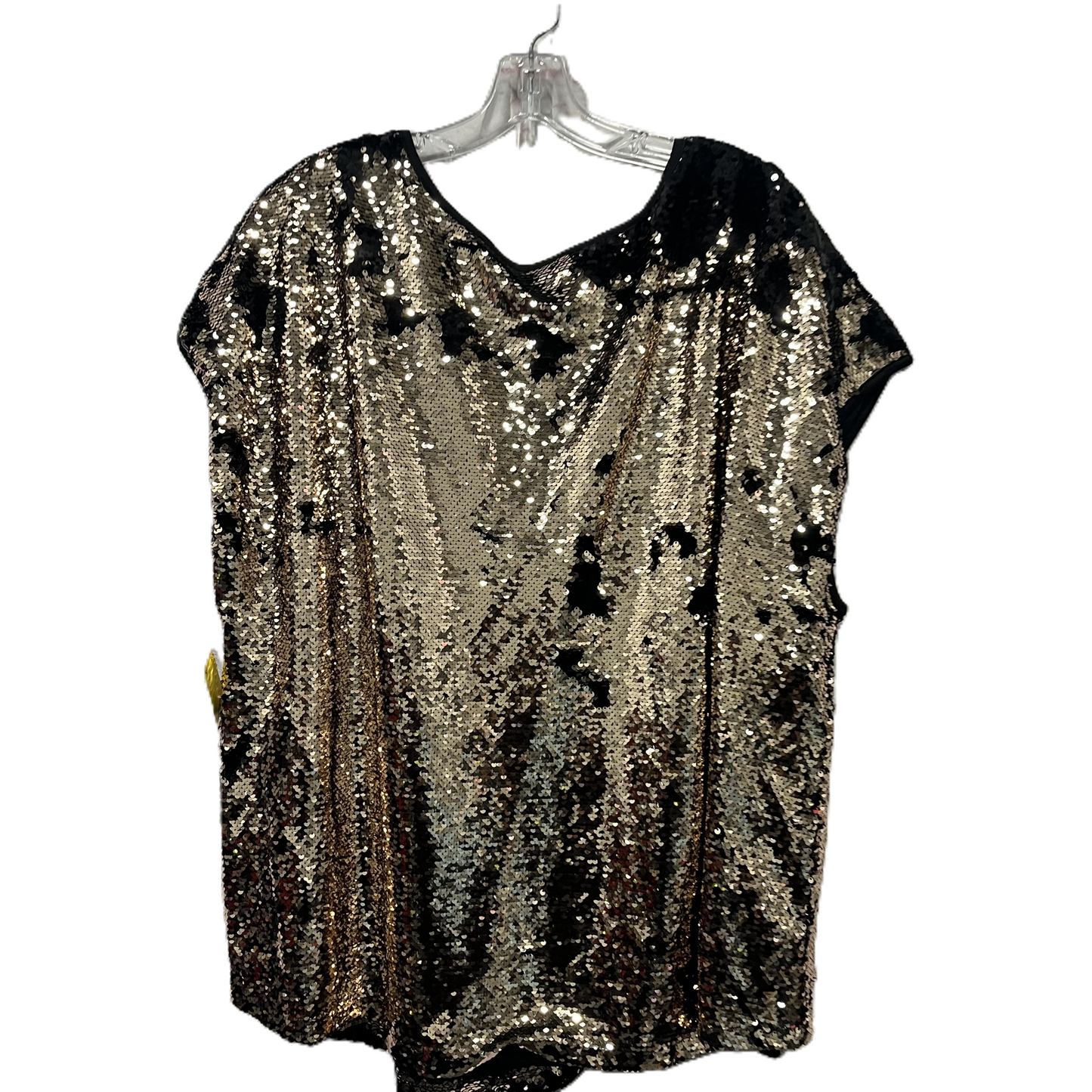 Top Short Sleeve By Torrid In Gold, Size: 3x