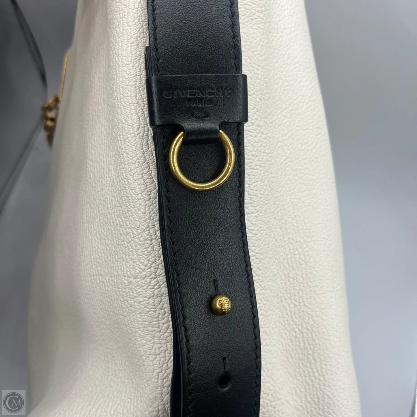 Handbag Luxury Designer By Givenchy, Size: Large