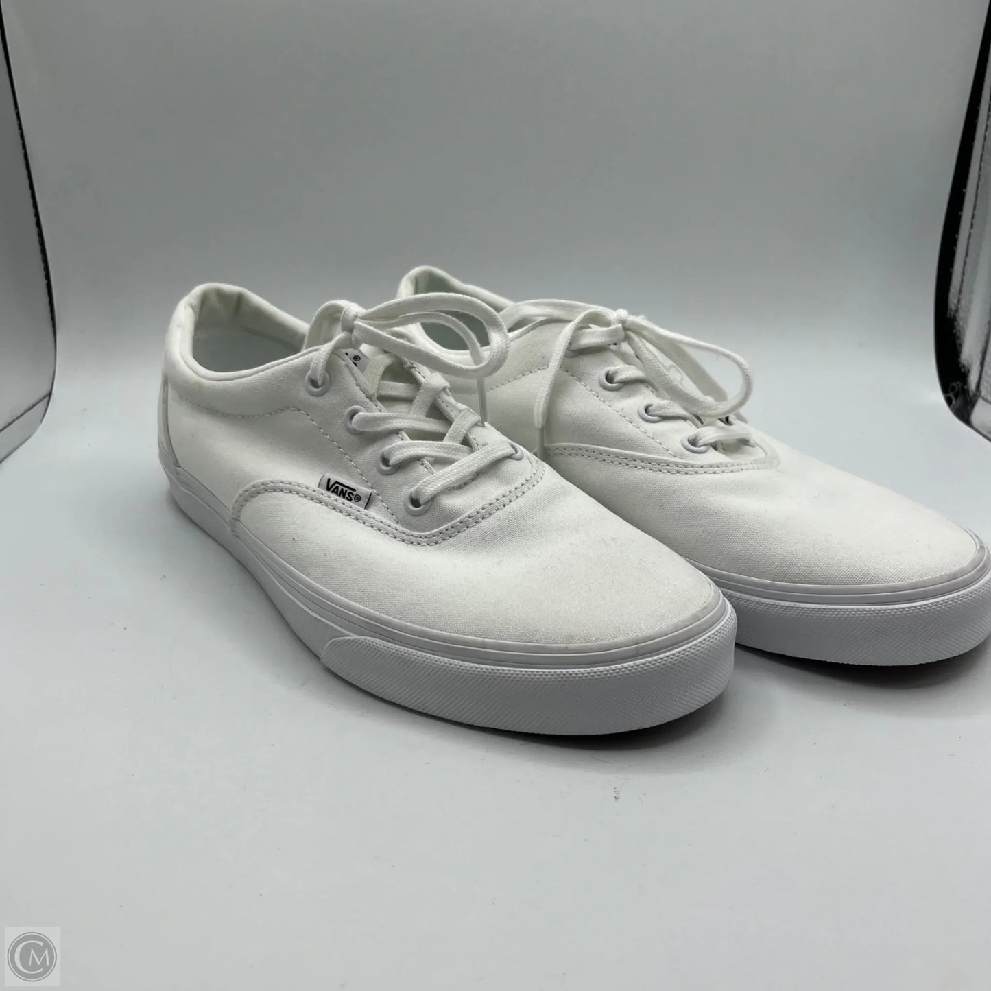 Shoes Flats By Vans In White, Size: 11
