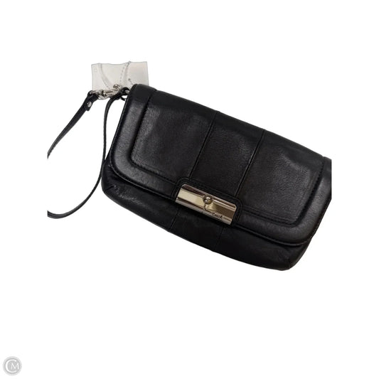 Wristlet Designer By Coach, Size: Large