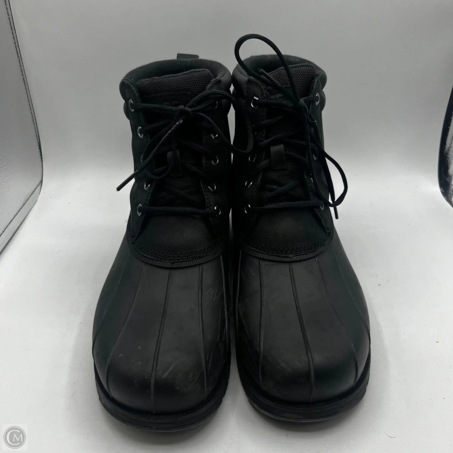 Boots Designer By Ugg In Black, Size: 8.5