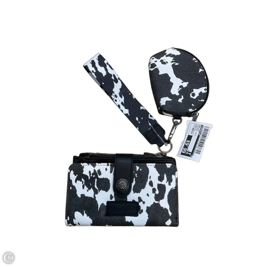 Wallet By Wrangler, Size: Medium