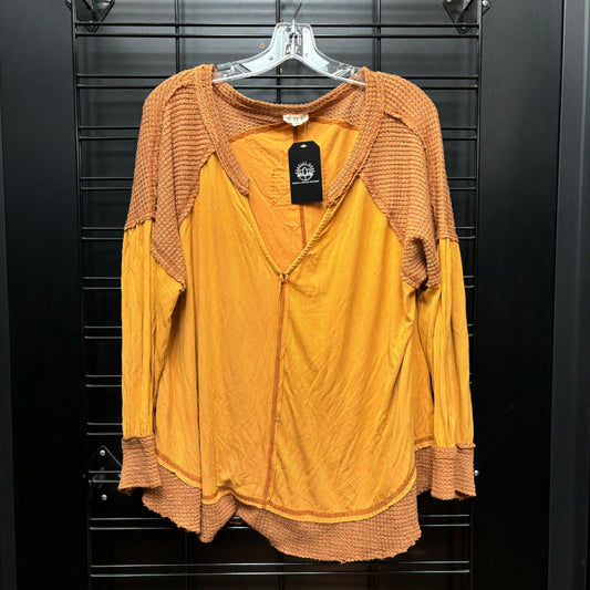 Top Long Sleeve By Pol In Orange, Size: M