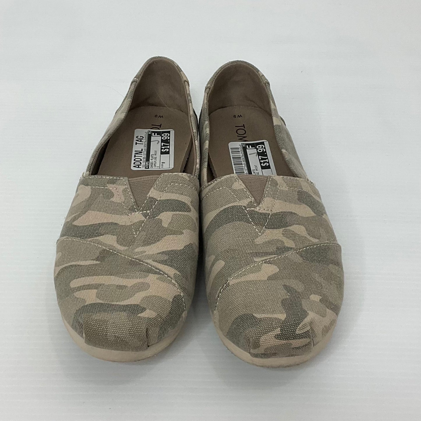 Camouflage Print Shoes Flats Toms, Size 9