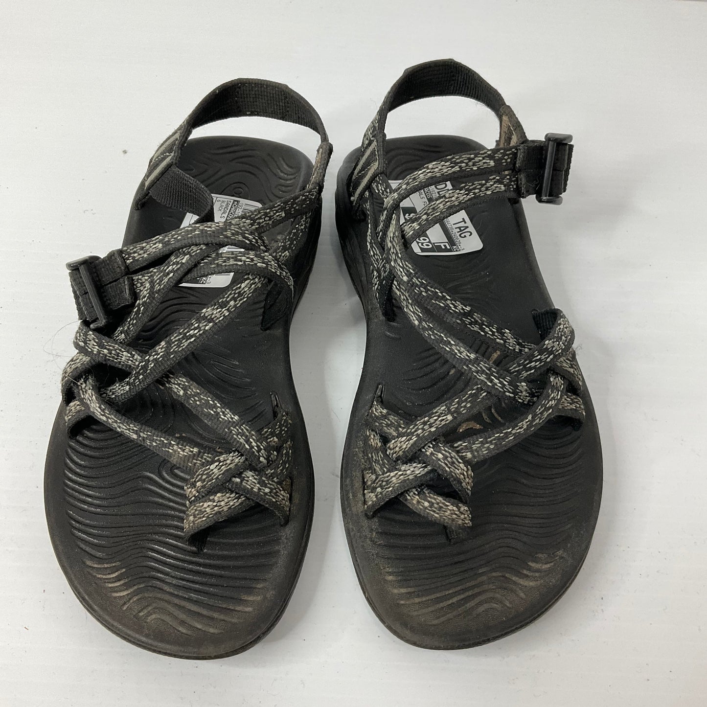 Black Sandals Flats Chacos, Size 6