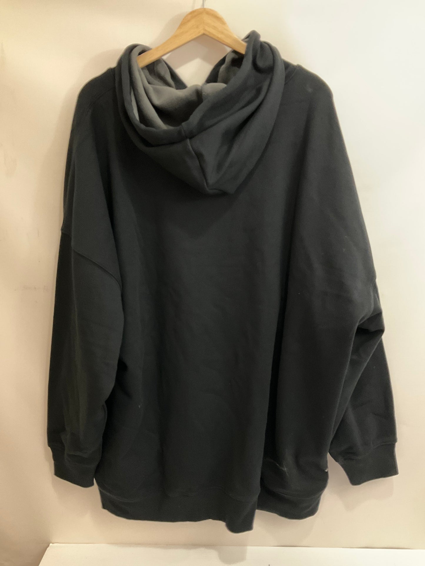 Sweatshirt Hoodie By Cmb In Black, Size: 2x