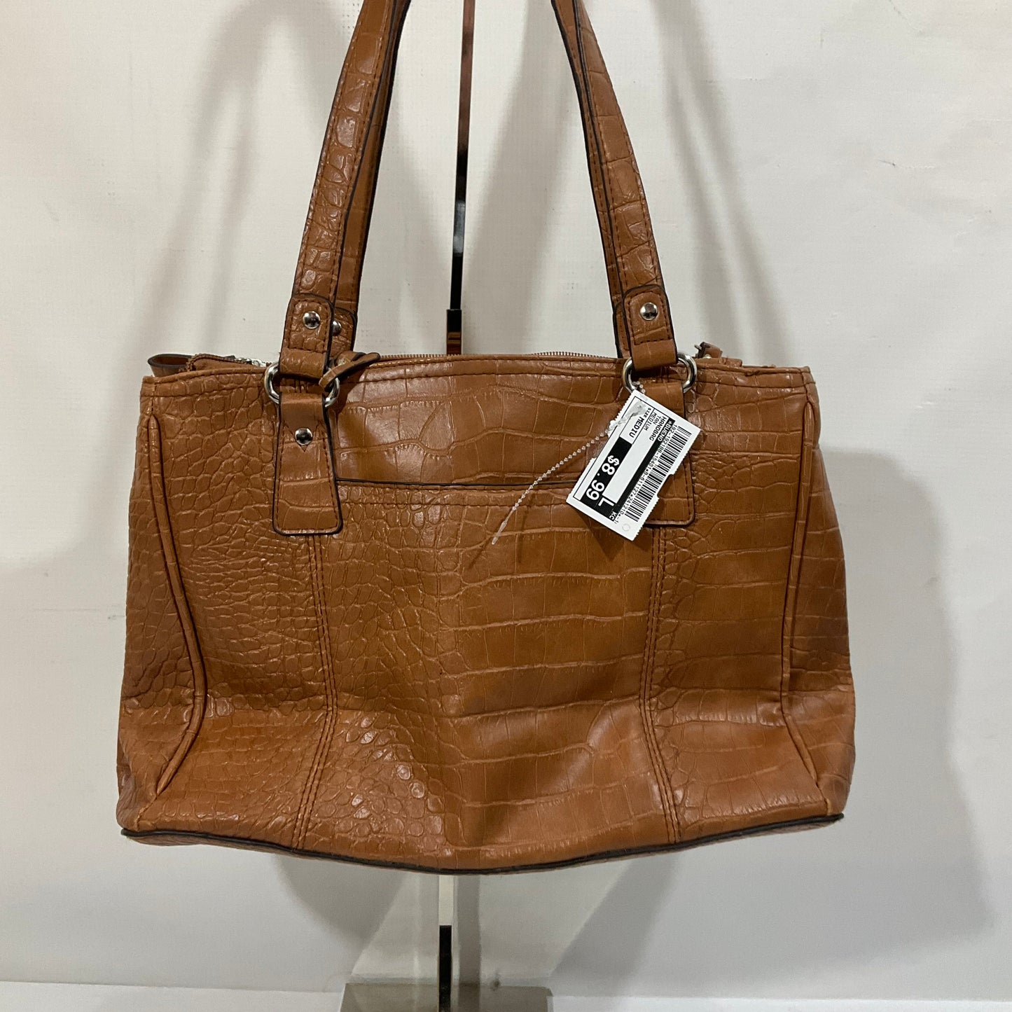 Handbag By Bueno, Size: Medium