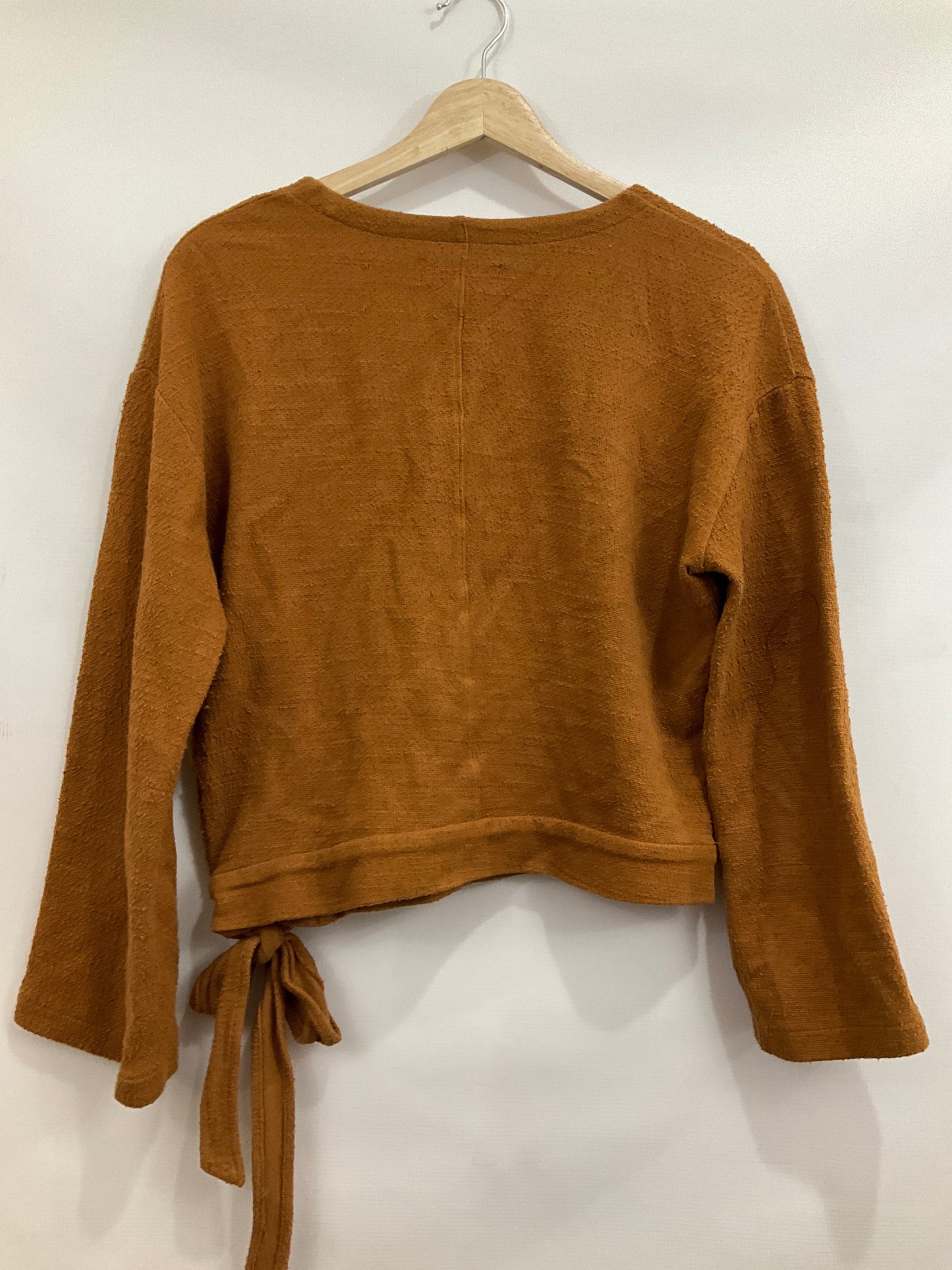 Top Long Sleeve By Madewell In Brown, Size: S