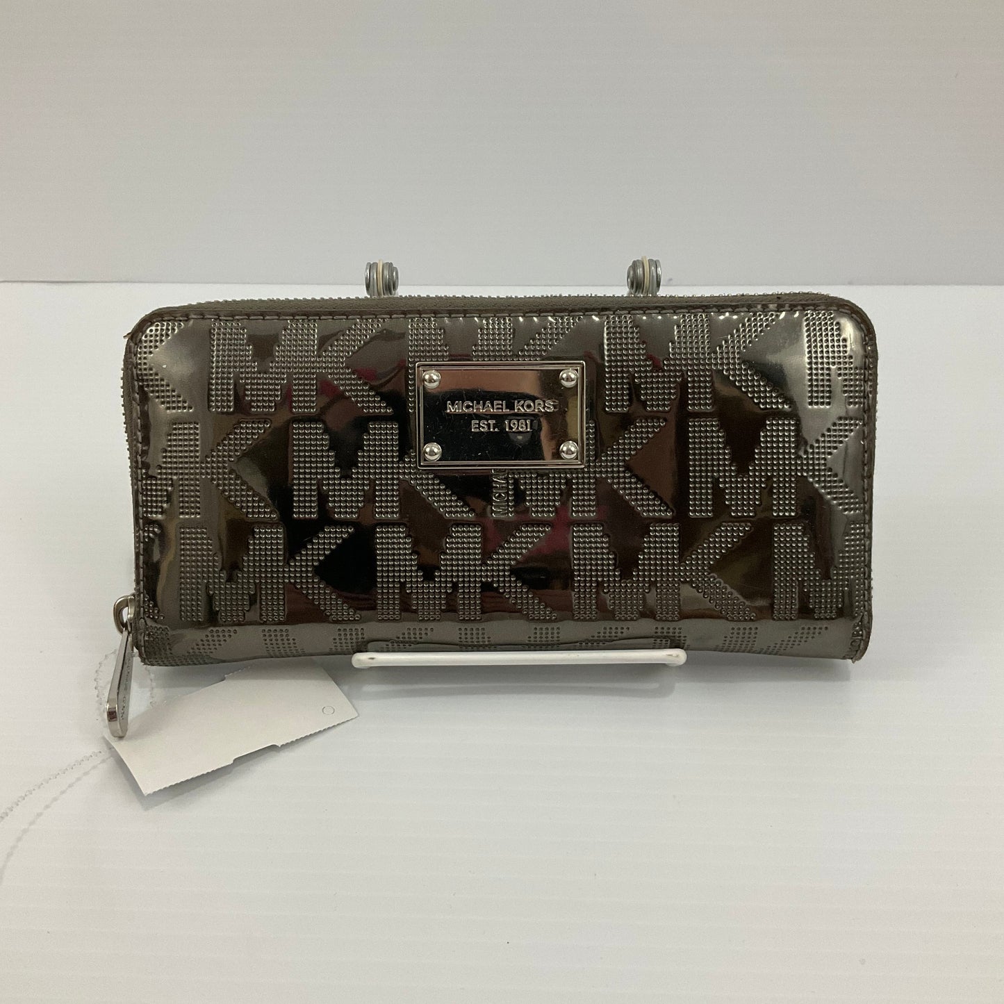 Wallet Designer By Michael Kors  Size: Medium