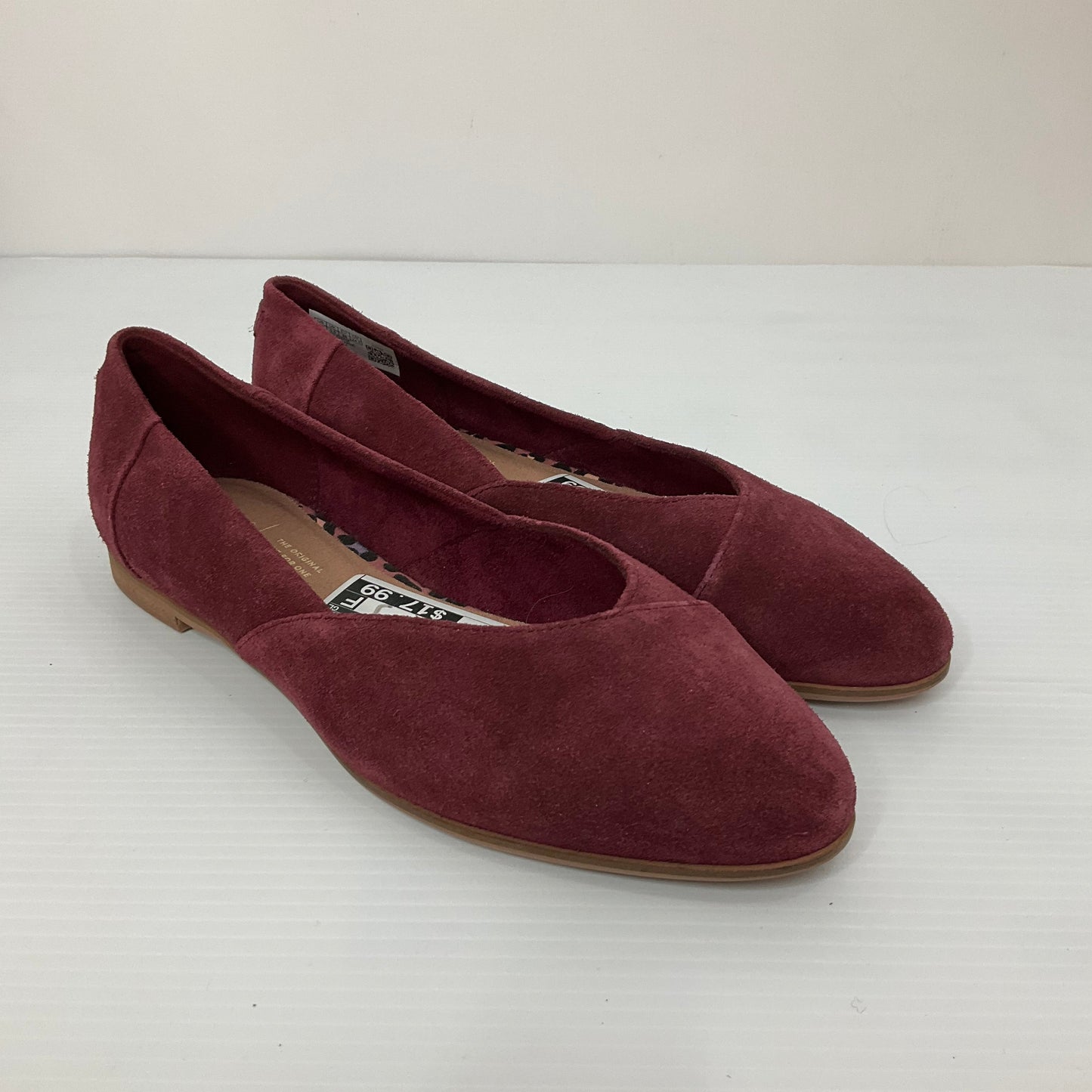 Red Shoes Flats Toms, Size 7.5