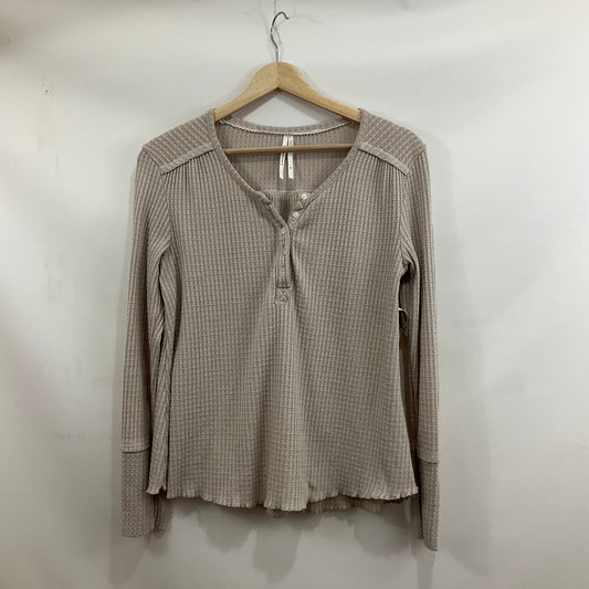 Top Long Sleeve By Anthropologie In Tan, Size: Xs