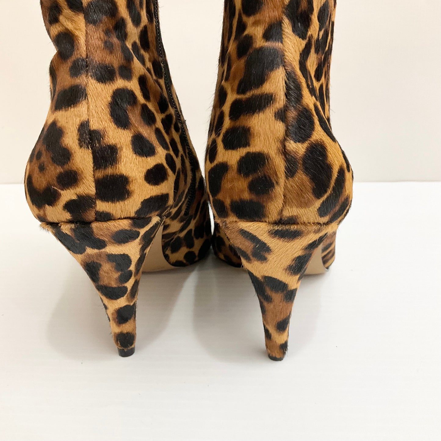 Boots Ankle Heels By Vince Camuto In Animal Print, Size: 8.5