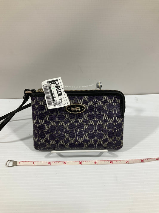 Wristlet Designer By Coach, Size: Small