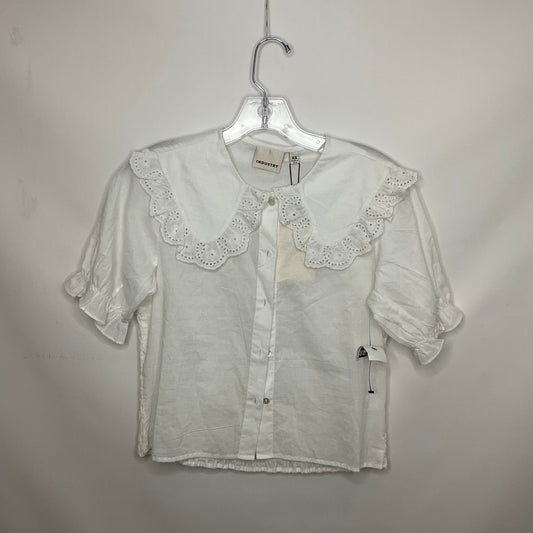 White Top Short Sleeve Clothes Mentor, Size Xs