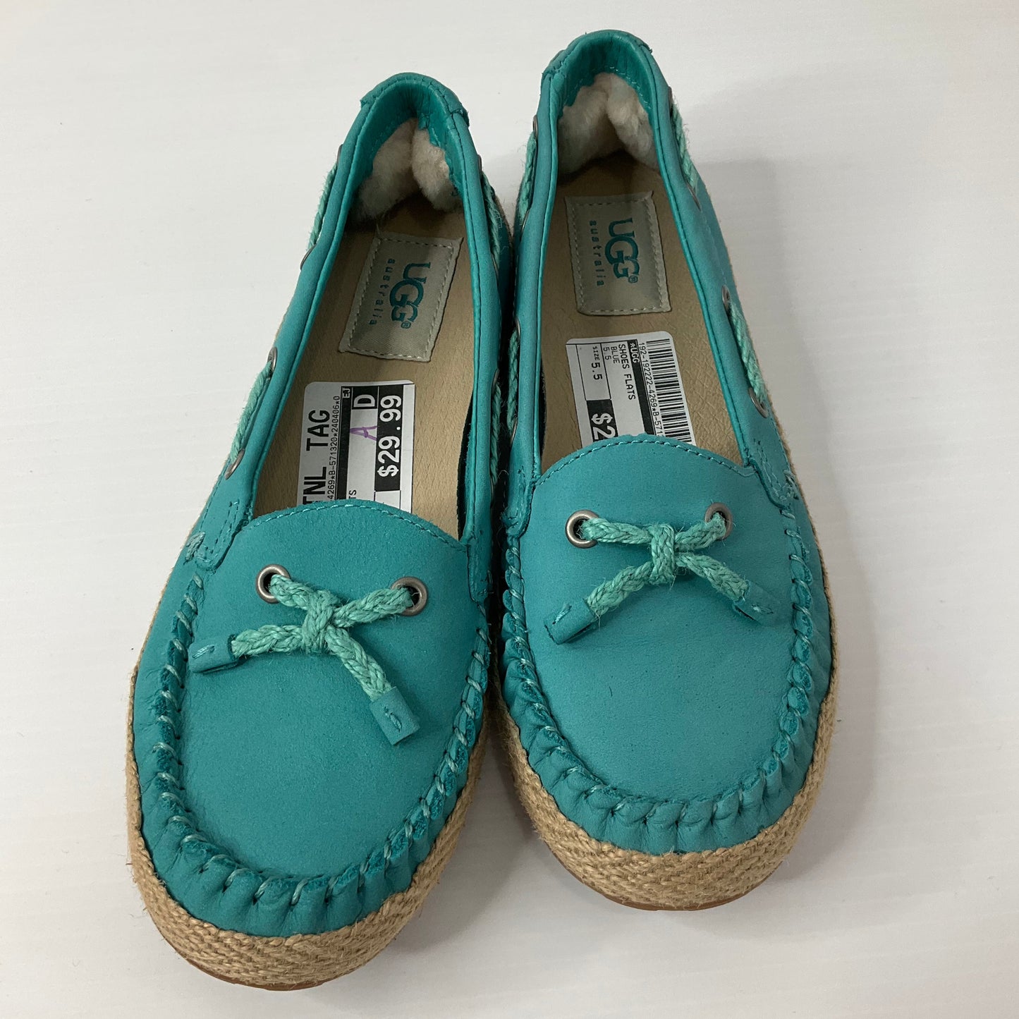 Blue Shoes Flats Ugg, Size 5.5