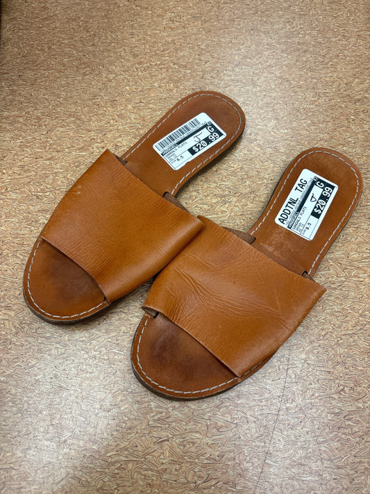 Brown Sandals Flats Madewell, Size 6.5