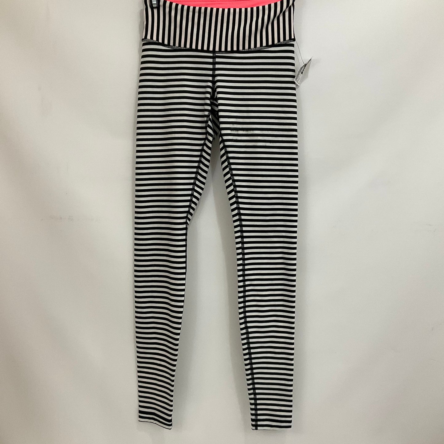 Striped Pattern Athletic Leggings Lululemon, Size 4