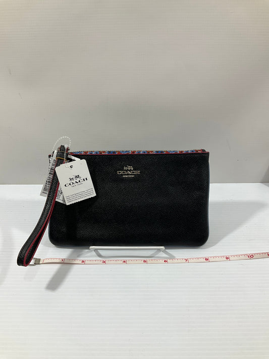 Wristlet Designer By Coach, Size: Medium