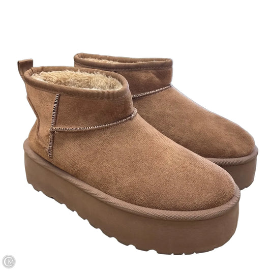 Boots Ankle Flats By Clothes Mentor In Brown, Size: 8