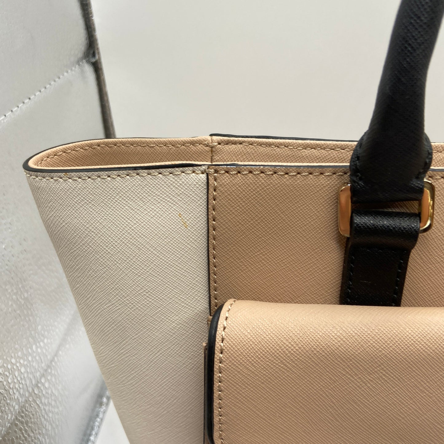 Handbag Designer By Kate Spade, Size: Medium