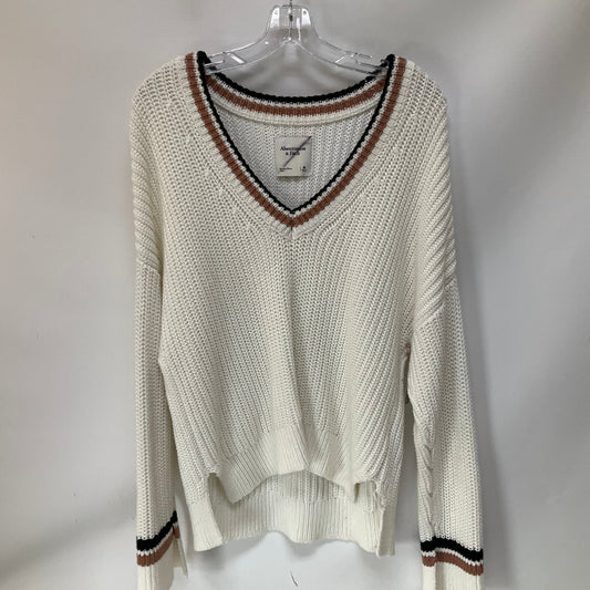 Sweater By Abercrombie And Fitch In White, Size: M