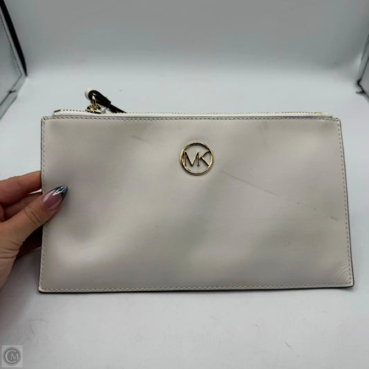Wristlet Designer By Michael Kors, Size: Medium