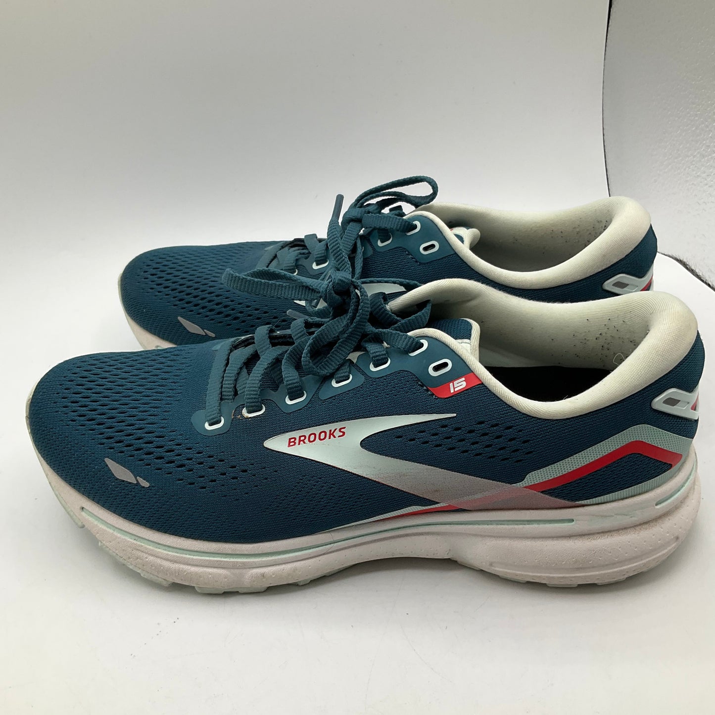 Shoes Athletic By Brooks In Blue, Size: 9.5