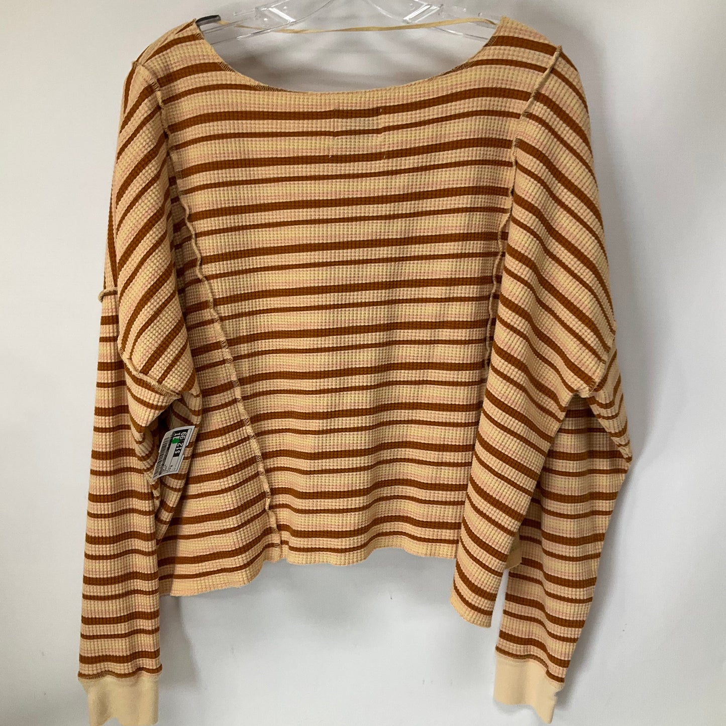 Top Long Sleeve By Urban Outfitters In Peach, Size: M