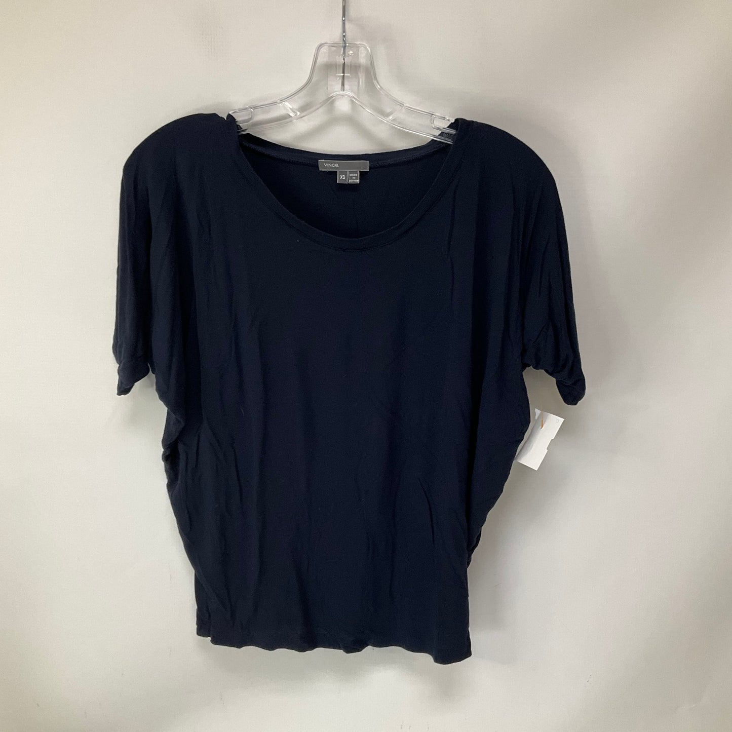 Top Short Sleeve By Vince In Navy, Size: Xs