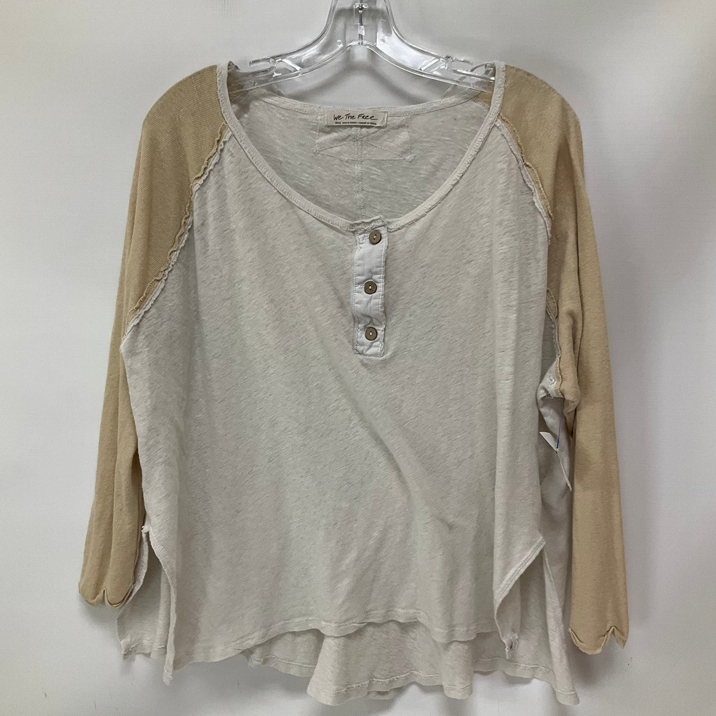 Top Long Sleeve By We The Free In Beige, Size: S