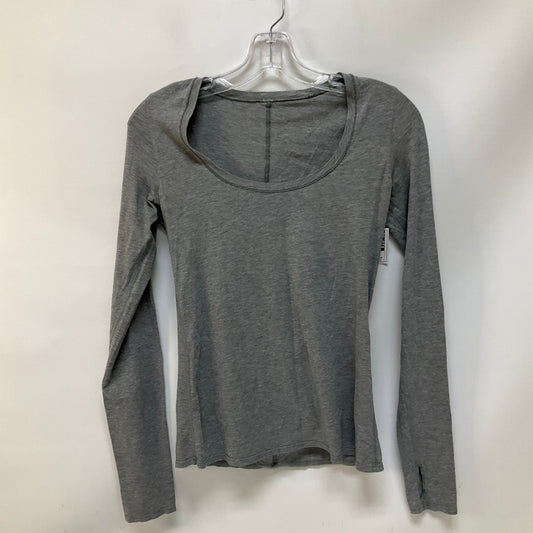 Athletic Top Long Sleeve Crewneck By Lululemon In Grey, Size: 6