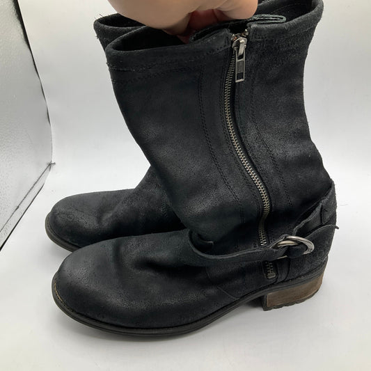 Boots Combat By Ugg In Black, Size: 9