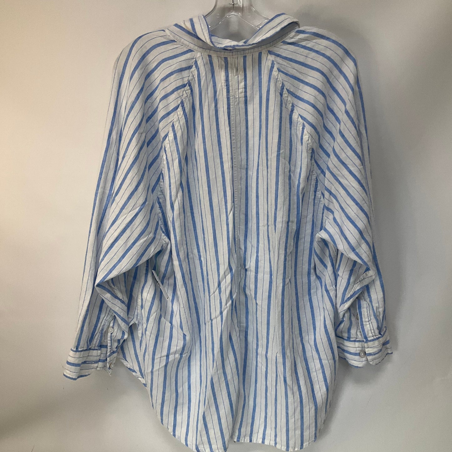 Top Long Sleeve By Aerie In Striped Pattern, Size: M