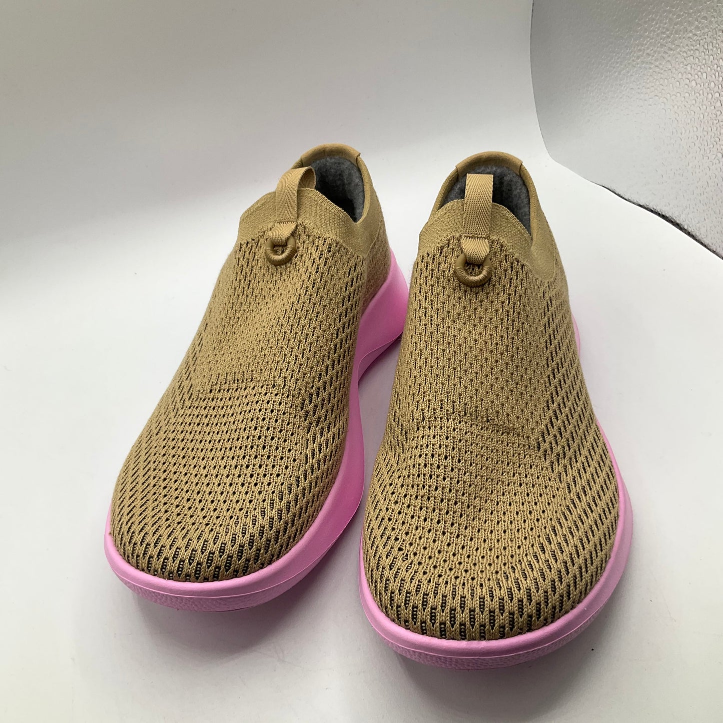 Shoes Athletic By Allbirds In Pink & Tan, Size: 10.5