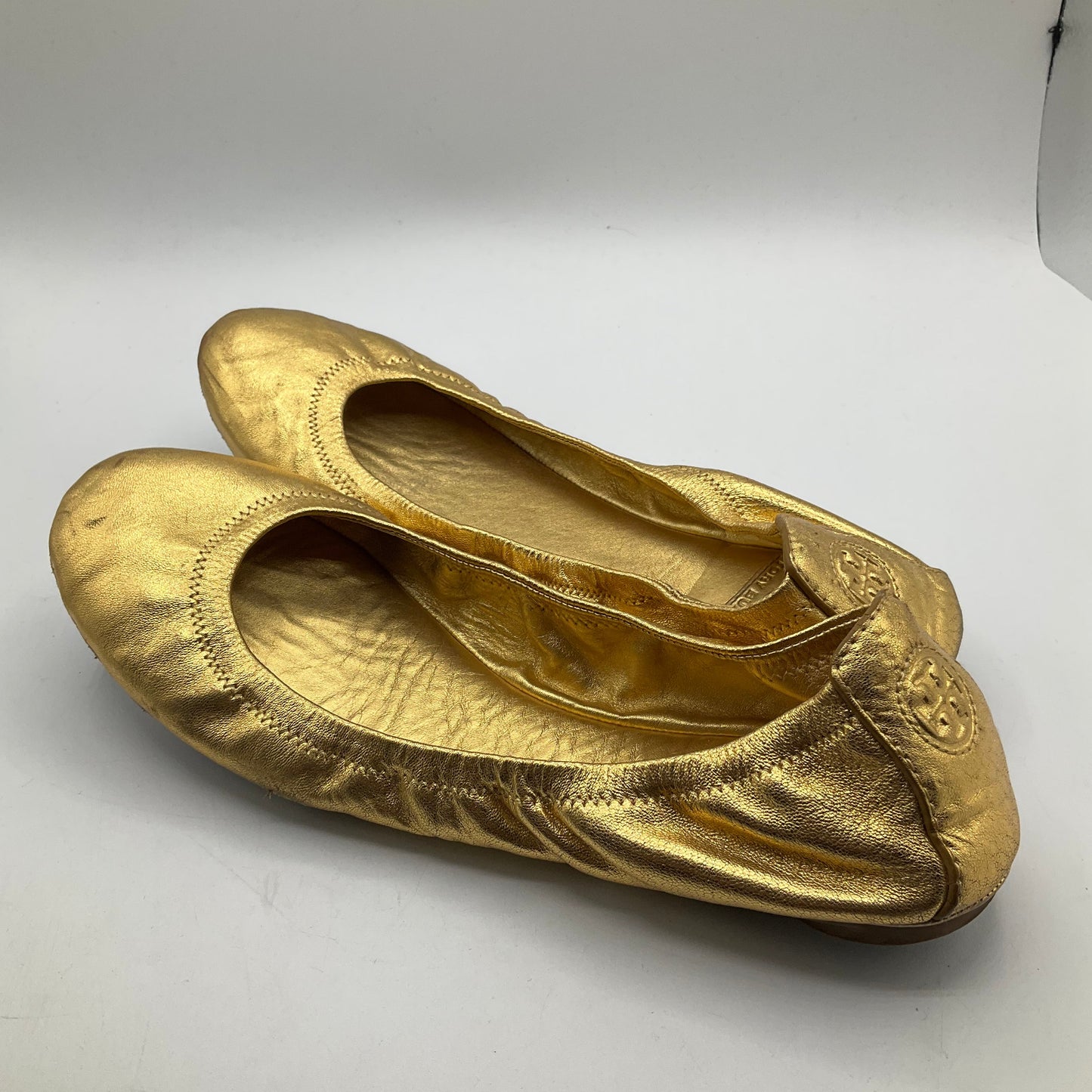 Shoes Flats By Tory Burch In Gold, Size: 10