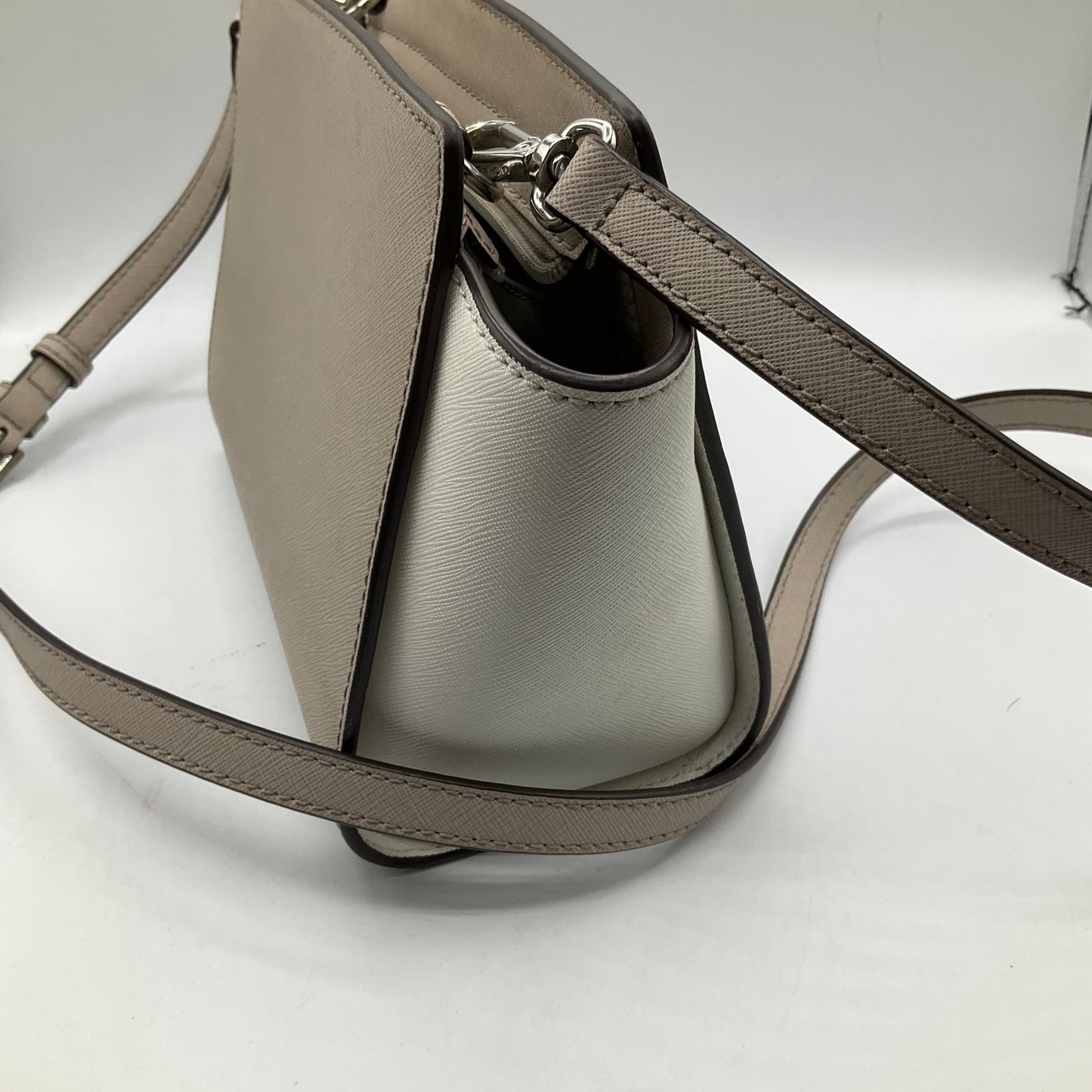 Crossbody Designer Michael Kors, Size Small