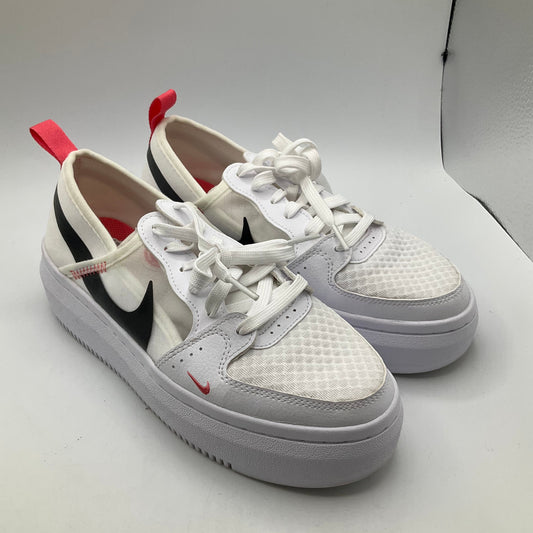 Shoes Athletic By Nike In White, Size: 7