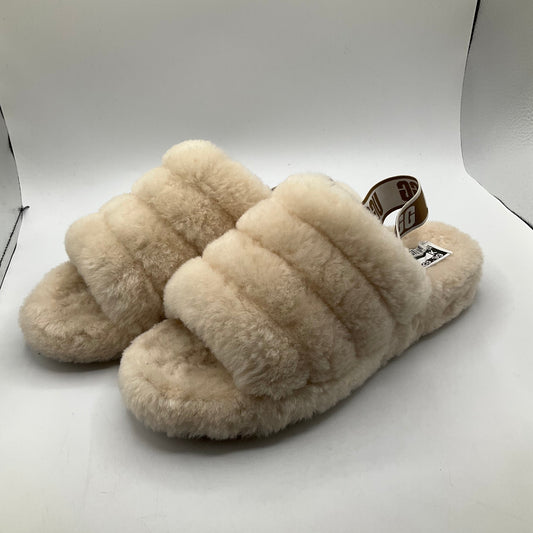 Slippers By Ugg In Cream