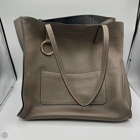 Tote Luxury Designer By Marc Jacobs, Size: Medium