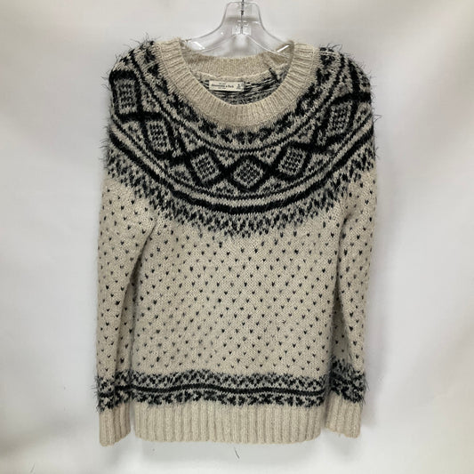 Sweater By Abercrombie And Fitch In White, Size: M