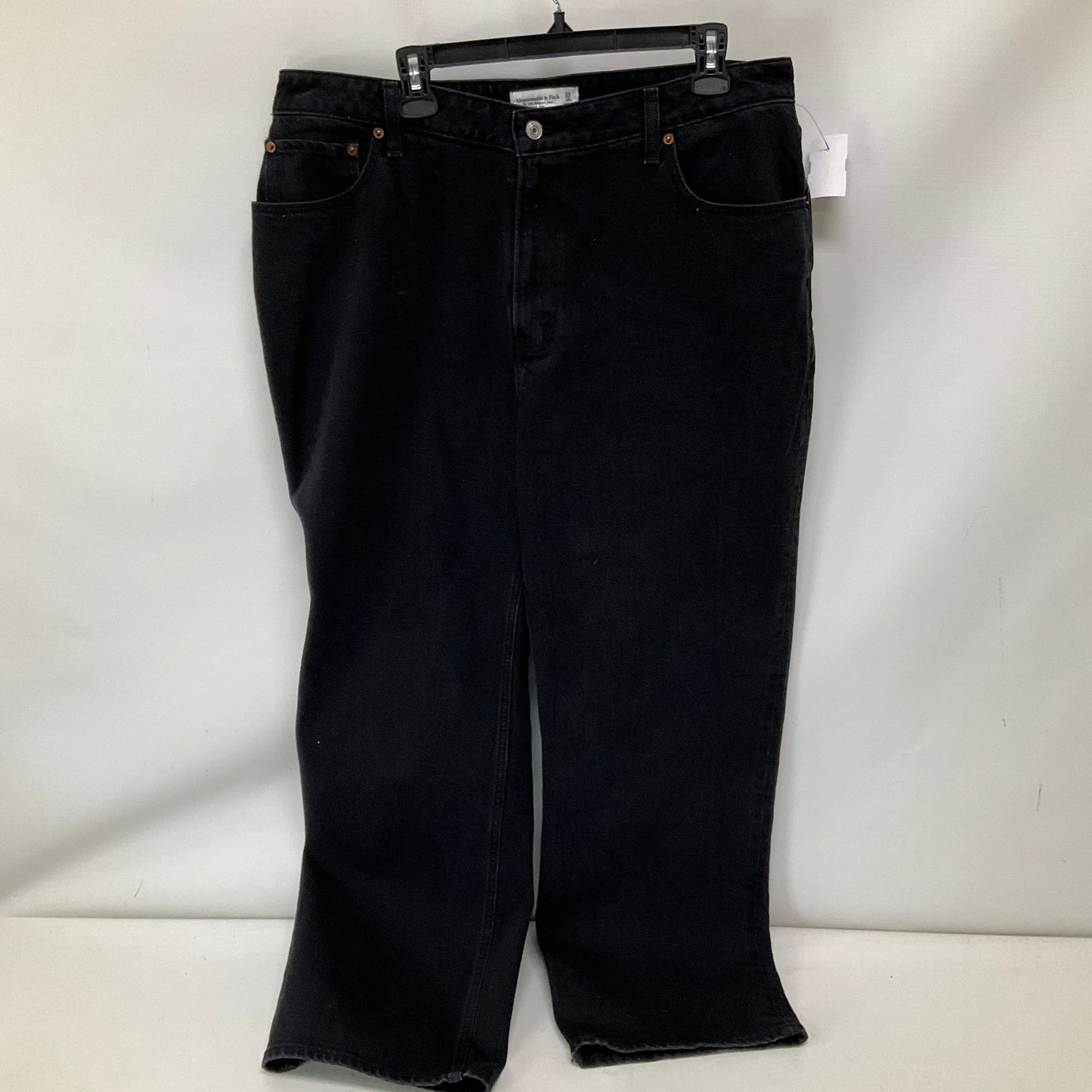 Jeans Straight By Abercrombie And Fitch In Black Denim, Size: 16